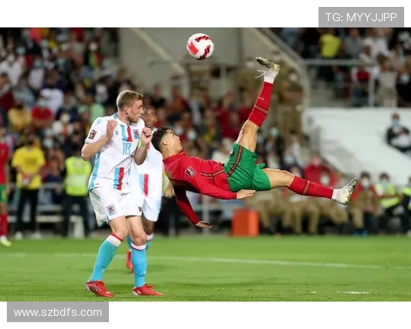 匈牙利足球传奇人物探秘揭秘最出名的足球明星背后的故事与成就