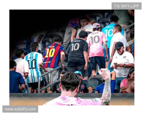 国外顶级足球明星训练揭秘如何塑造超凡技艺与竞技状态 国外顶级足球明星训练揭秘如何塑造超凡技艺与竞技状态